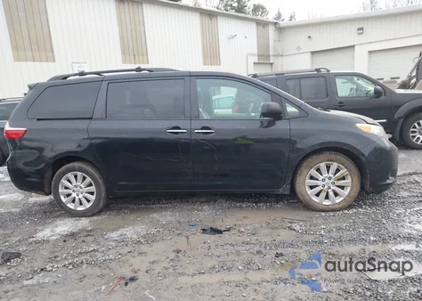 2015 Toyota Sienna Xle 7 Passenger из США, поврежденный, VIN 5TDDK3DC8FS102010